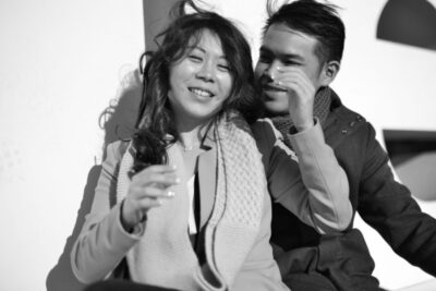 Une Séance d'engagement entre Marseille et Cassis avec un couple venu d'Asie