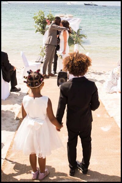 Mariage à la plage sur la French Riviera-Georges Panossian photographe