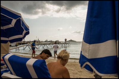 Mariage à la plage sur la French Riviera-Georges Panossian photographe