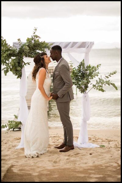 Mariage à la plage sur la French Riviera-georges Panossian photographe