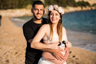 photo de grossesse en bord de mer à Cassis-Georges Panossian photographe