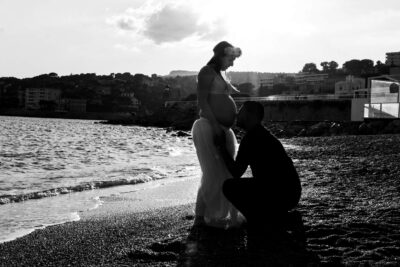 photo de grossesse en bord de mer à Cassis-Georges Panossian photographe