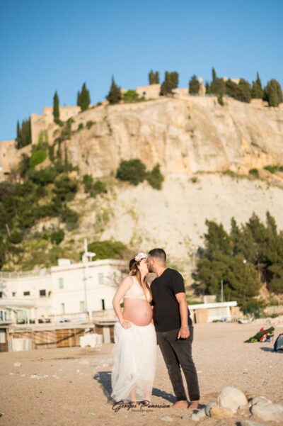 photo de grossesse en bord de mer à Cassis-Georges Panossian photographe