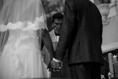 Mariage-St-Tropez-plage-canebiers-Photographe-Georges-Panossian
